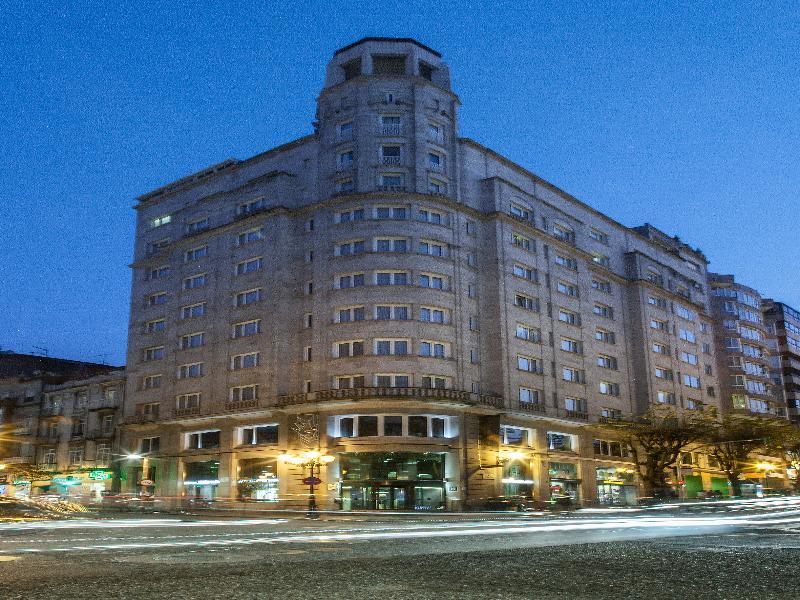 Zenit Vigo Hotel Buitenkant foto